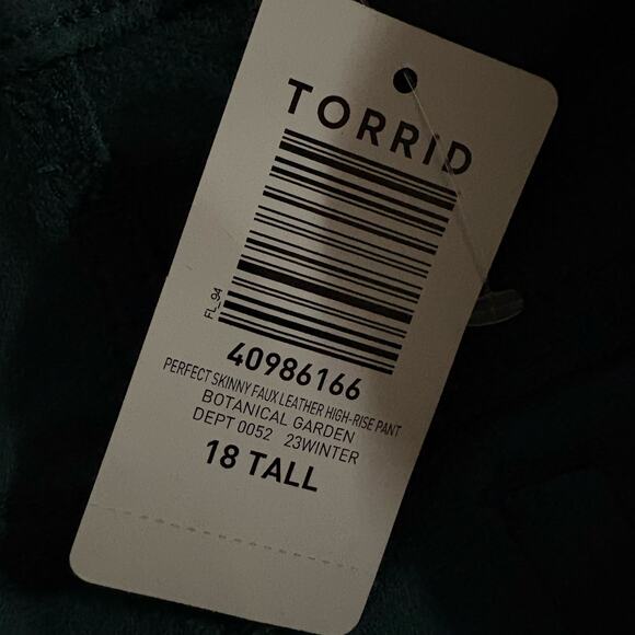 Torrid Perfect Skinny Faux Leather Pant 18T Women’s Botanical Garden Green - Picture 6 of 7